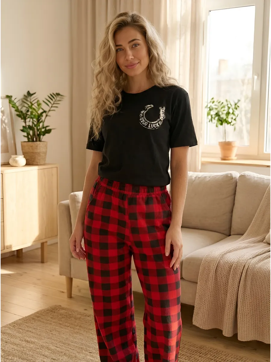 Пижама женская со штанами в клетку family look