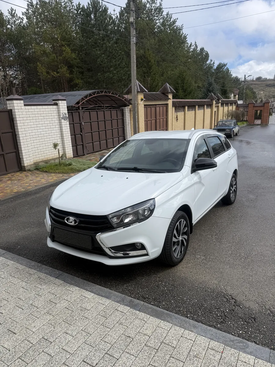 2Д Дефлекторы Lada Vesta SW Cross